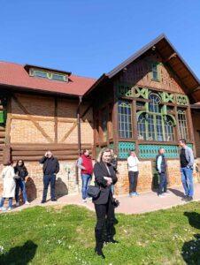 IMG-a4bdd449255cec7f69cf85287514c38b-V